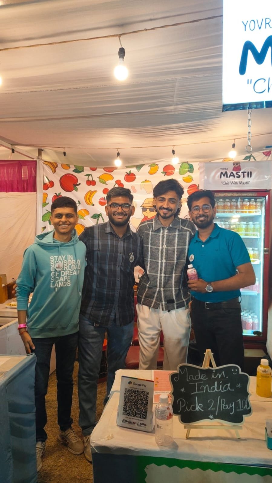 Friends with Mastii at the Yovra stall
